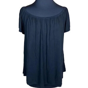 Socialite Black Flowy Blouse Size Medium 0116